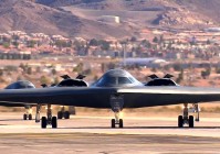 美B轰炸机为何成为全球焦点？美国空军战略大揭秘
