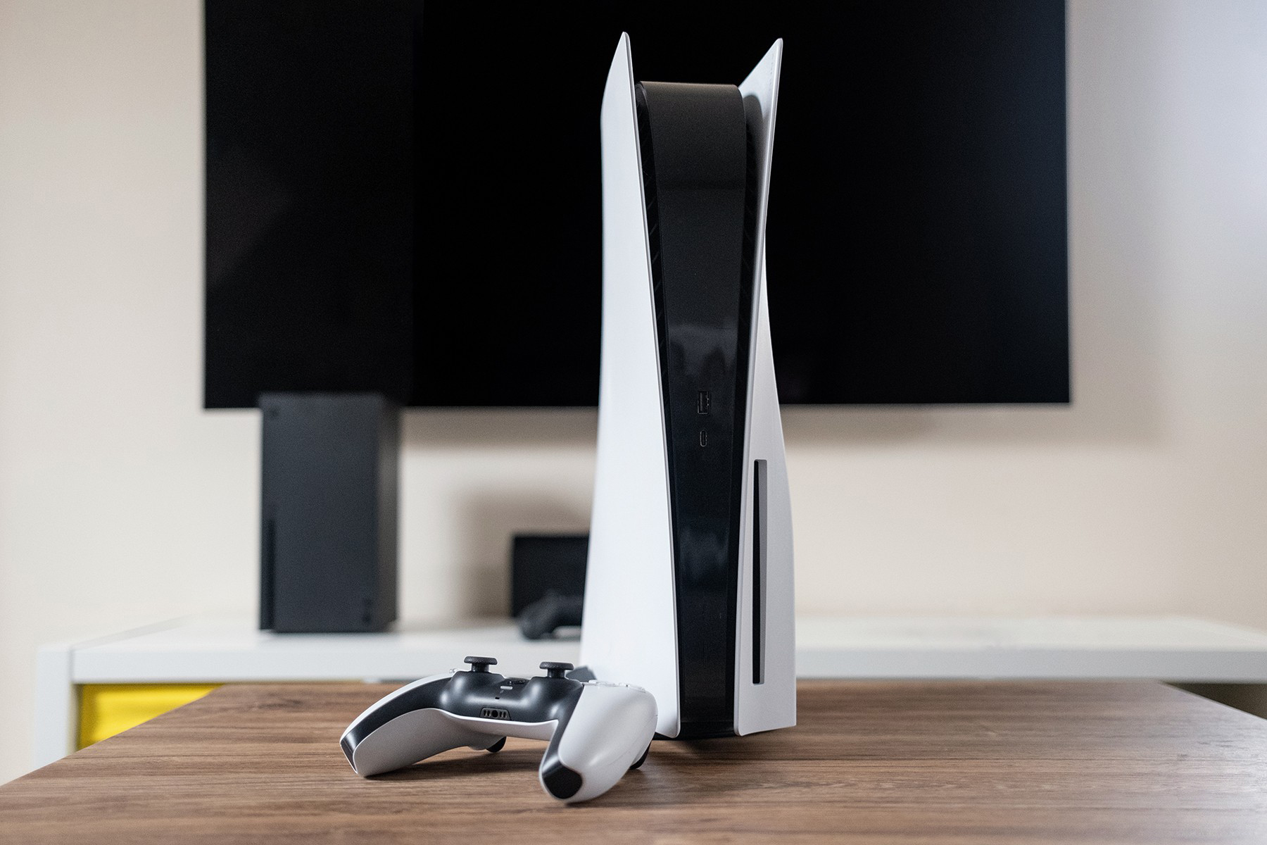 PS5性能参数对比_ps4游戏评测_PS5游戏体验评测