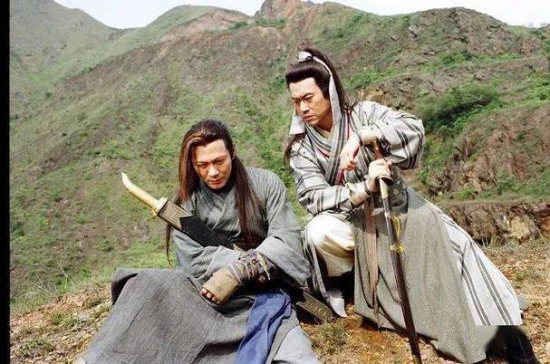 袁承志与金庸：武侠中的忠义与理想