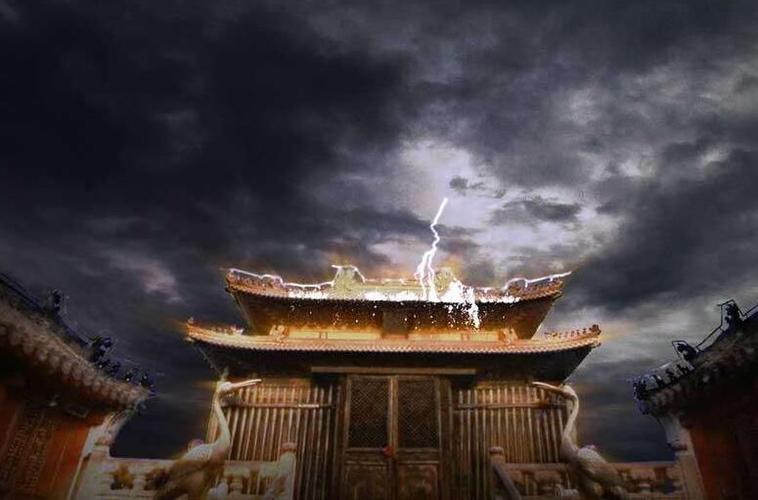 雷电2012金属咆哮和雷电哪个好玩？对比分析！