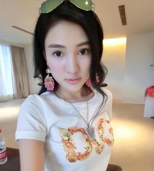 郭美美baby微博最近发了啥？吃瓜网友速来围观！