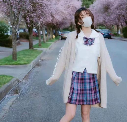 玩偶姐姐的作品哪里有？这几个平台你可能不知道！
