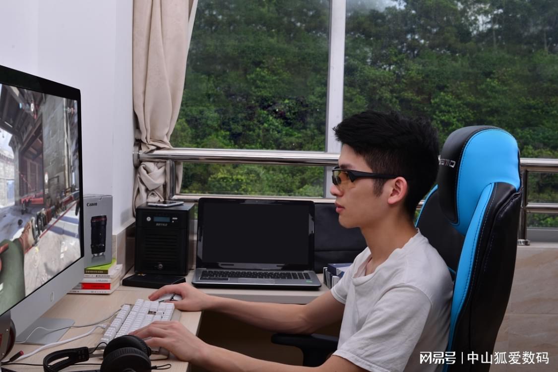 游戏悍将刀锋1暴雪版_暴雪经典游戏推荐_魔兽争霸星际争霸暗黑破坏神守望先锋