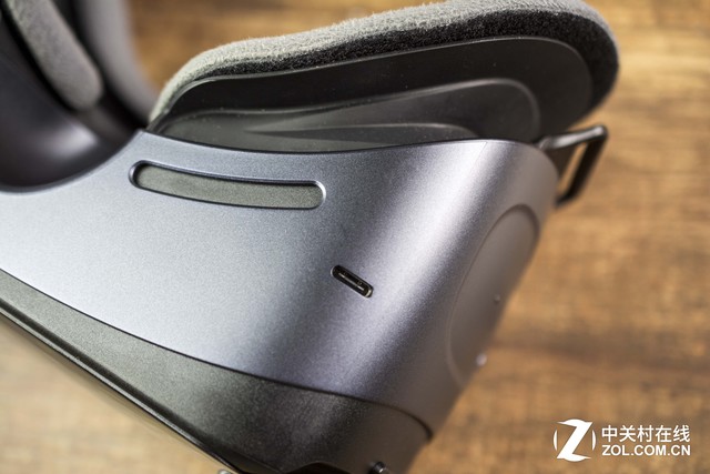 强化全新体验 三星新版Gear VR评测