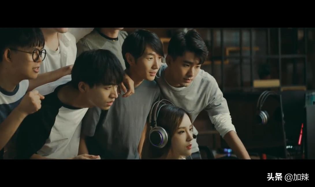 若风夫妇 英雄联盟手游 宣传片_戚蓝尹游戏直播间_若风结婚 新闻