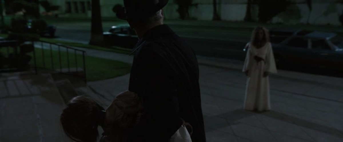 玩招魂游戏然后_招魂宇宙时间线详解_招魂系列电影完整剧情