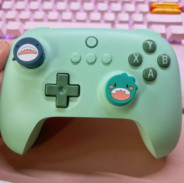 游戏手柄推荐 高性价比游戏手柄 竞技级别游戏手柄_手柄游戏金典版