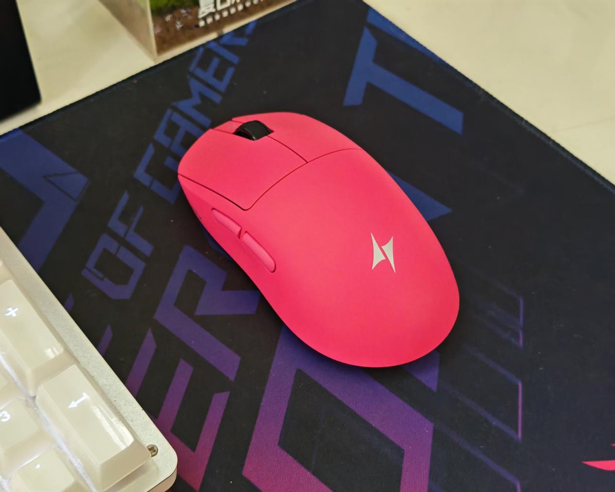 ATK蜻蜓A9 53g轻量化电竞鼠标 _2025游戏无线鼠标推荐_ ATK蜻蜓A9 Plus旗舰传感器鼠标 