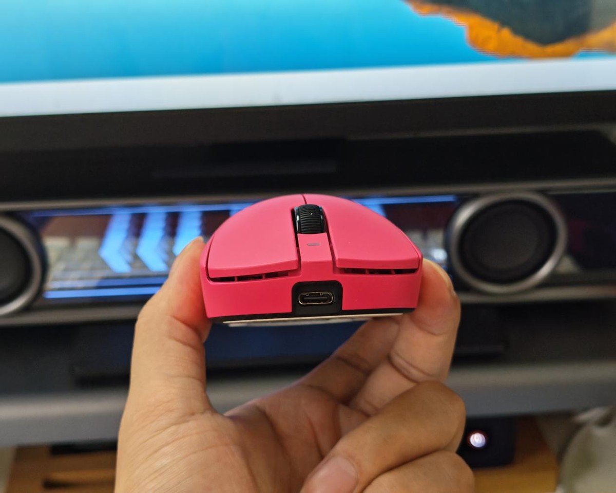 2025游戏无线鼠标推荐_ ATK蜻蜓A9 Plus旗舰传感器鼠标 _ATK蜻蜓A9 53g轻量化电竞鼠标 