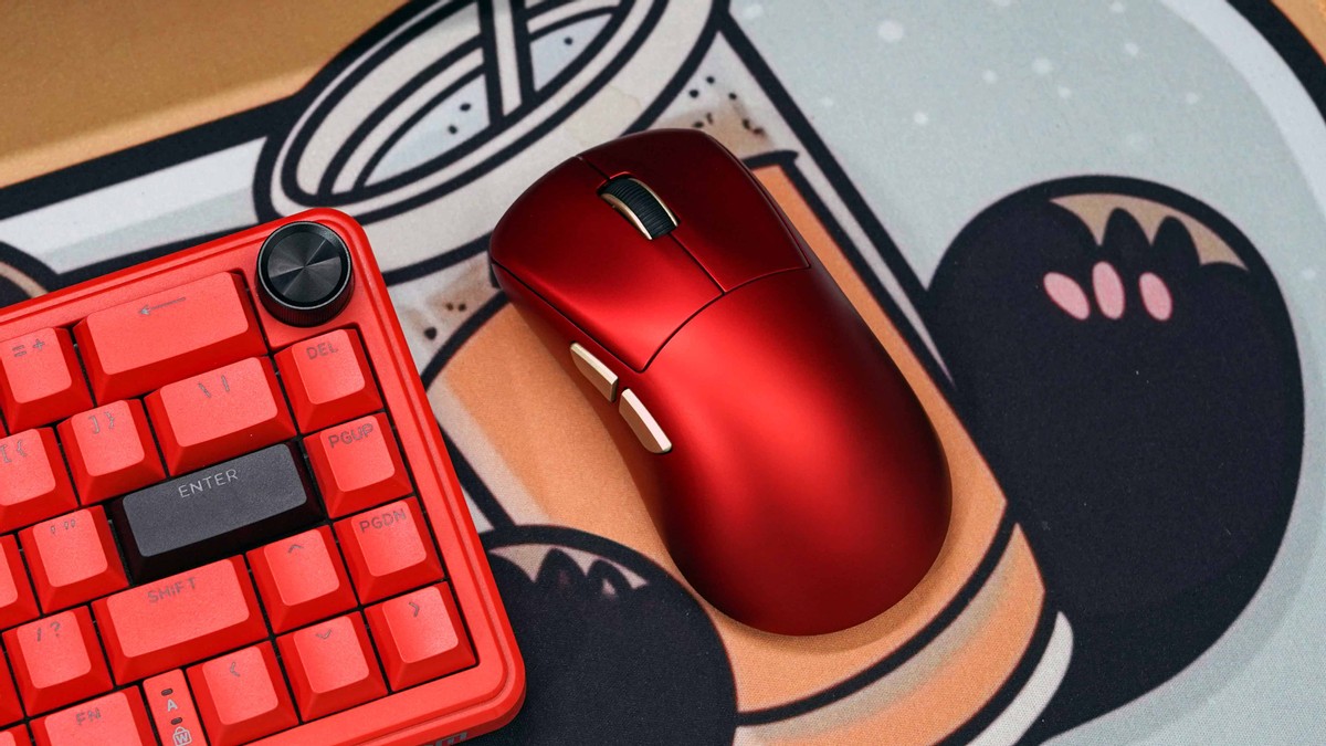 阿斯盾G04 Ultra PAW3950 Ultra电竞鼠标 类EC3模具 平民旗舰_2025游戏无线鼠标推荐