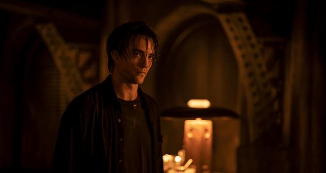 新蝙蝠侠电影反派起源故事_猫女企鹅人谜语人起源_游戏 蝙蝠侠 企鹅人 猫女