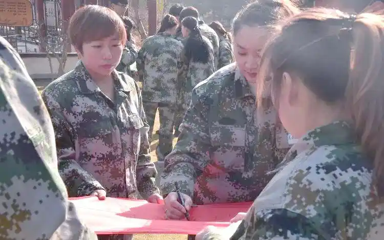 团队建设游戏_团队配合的游戏_合作游戏活动