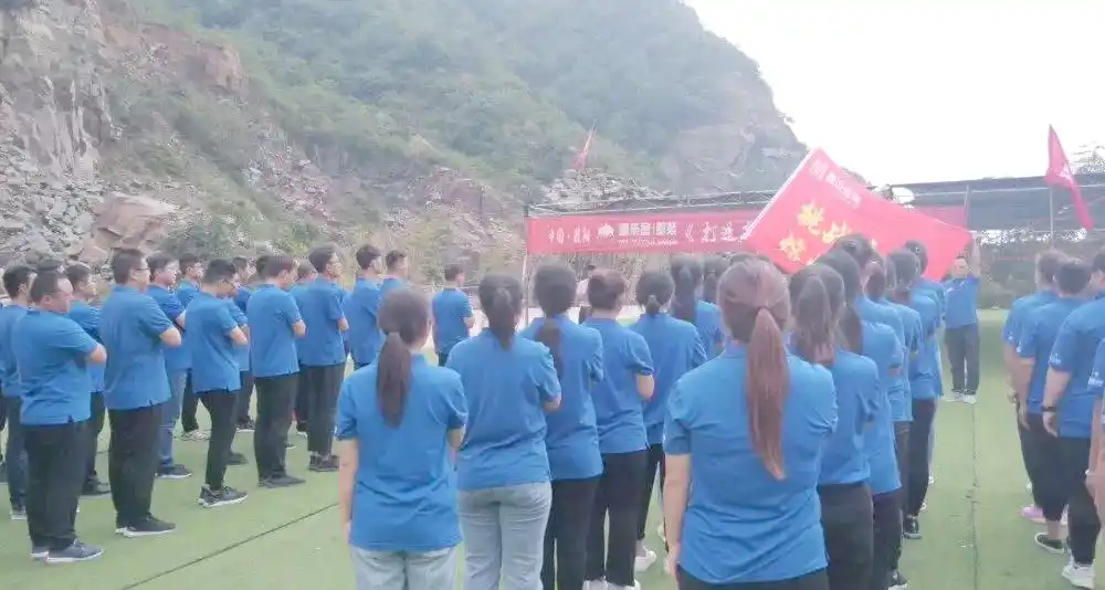 合作游戏活动_团队建设游戏_团队配合的游戏
