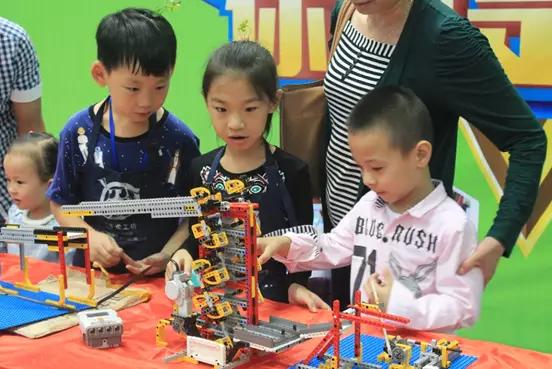 萧山乐高展_乐高机器人嘉年华_乐高游戏嘉年华4