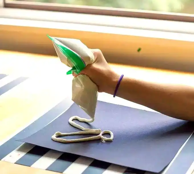 儿童绘画发展阶段_创意绘画游戏方法_小学生儿童画画游戏