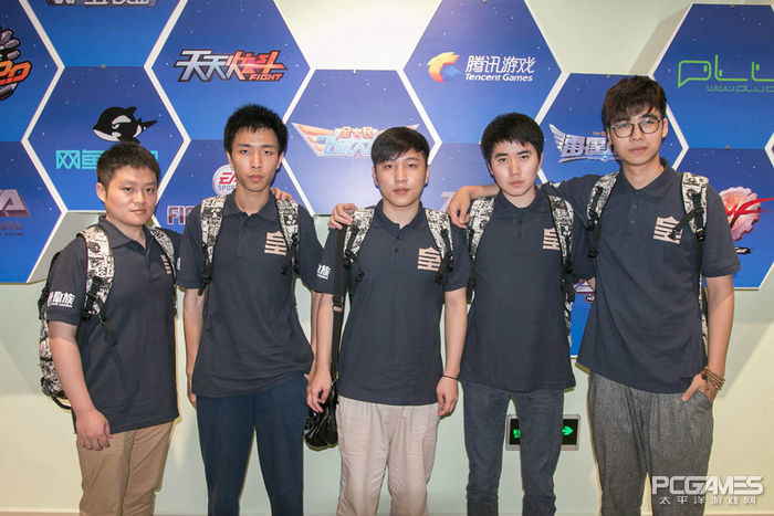 使命召唤OL赏金大奖赛 华南区线下赛 400万奖金_使命召唤ol官网手机版