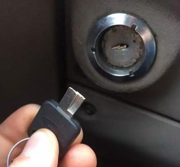 缺德图片_搞笑倒霉瞬间_倒霉事件