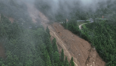 贵州雷山县再遭强降雨 紧急转移群众2432人 预警疏散10000余人
