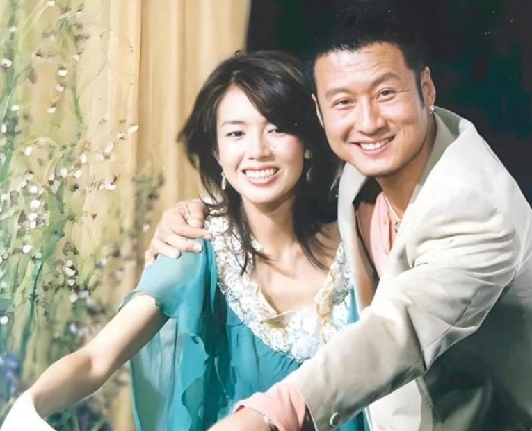 忍不下去了？复合四个月，林美贞又宣布离婚，前夫曾透露失败原因