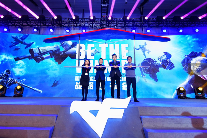 穿越火线手游荒岛特训版本_穿越火线进入游戏85_腾讯穿越火线手游名品堂