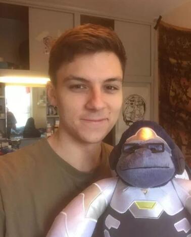 守望先锋职业联赛热度下滑_玩守望先锋电脑遇到问题_守望先锋职业选手退役