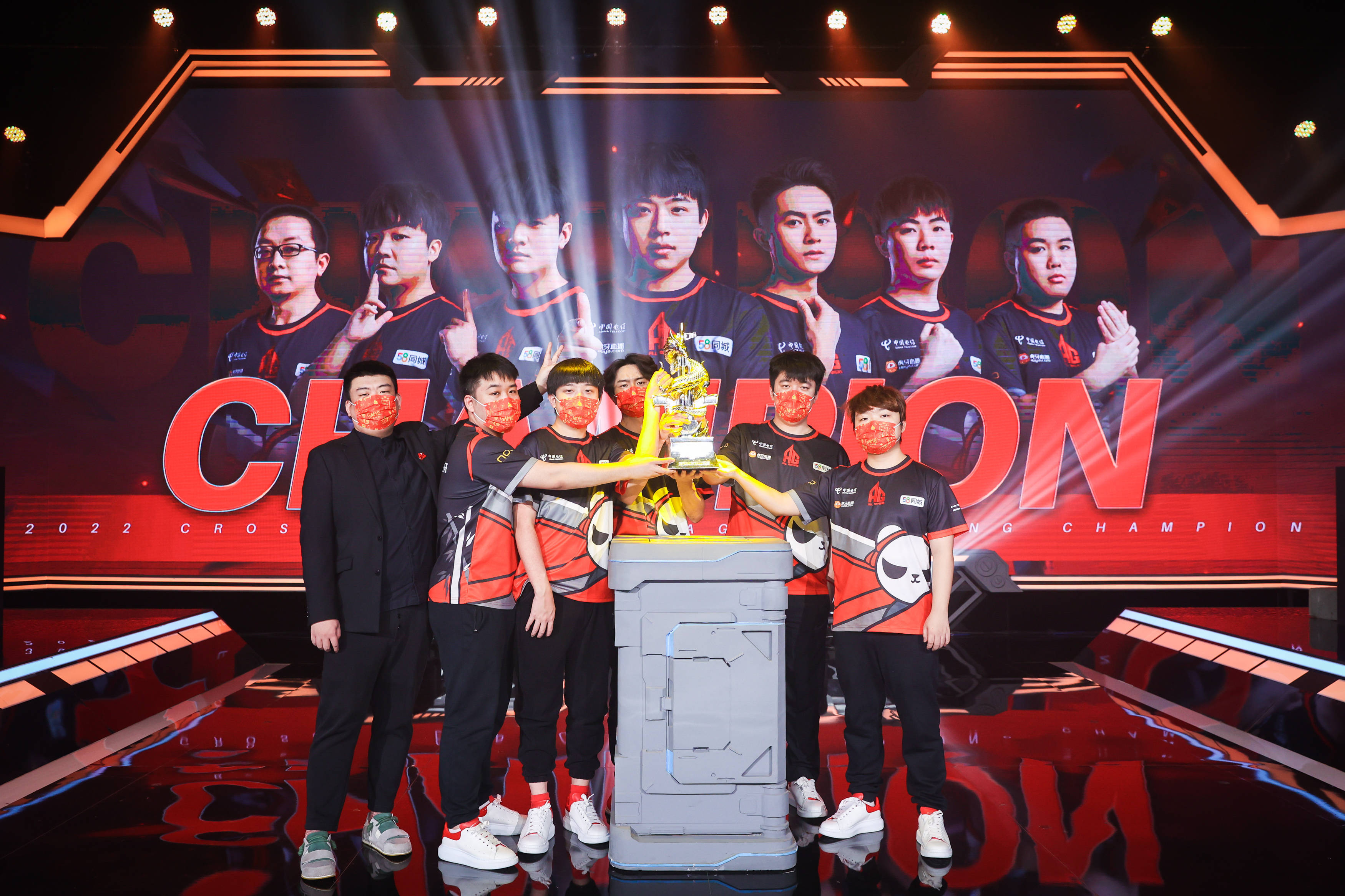 穿越火线百城联赛_穿越火线电竞发展历程_上海穿越火线租赁