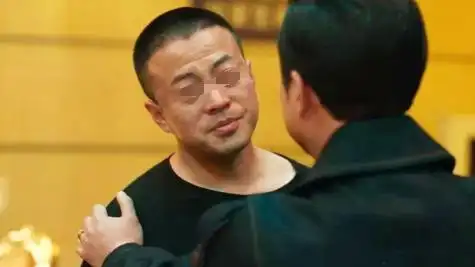 回顾：黑帮大哥李泰龙当街身亡，背后凶手身份曝光后，众人不敢相信