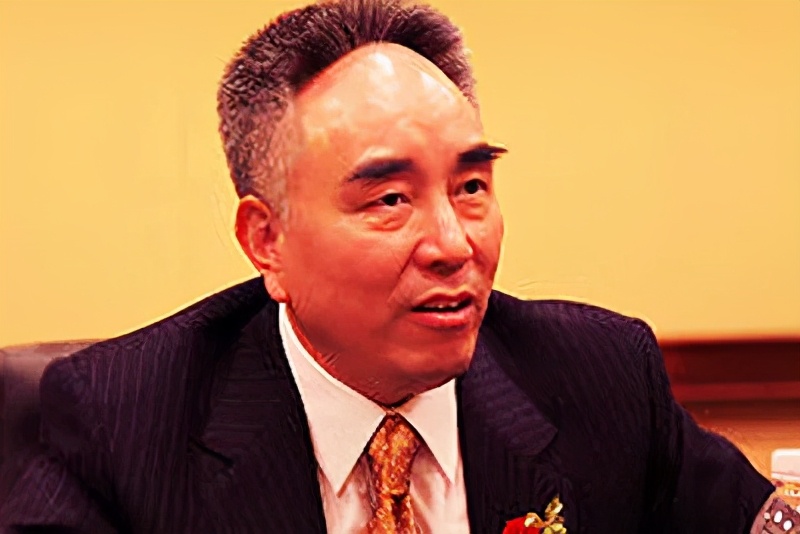 又爆雷了，宝马躺枪，1900亿的东北国企竟还不起10亿债券