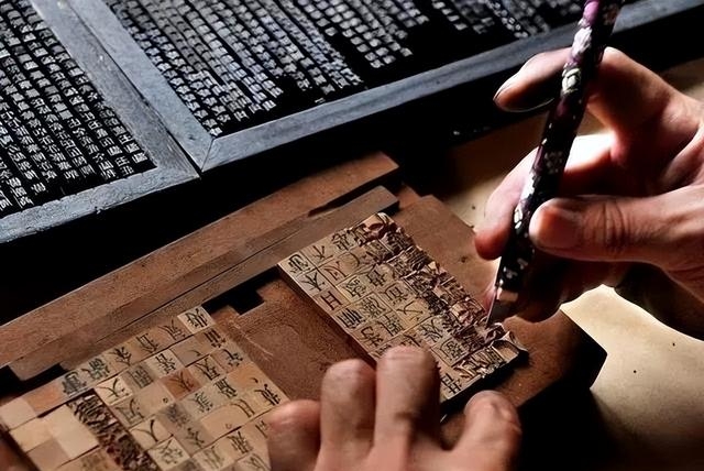 e站进里站_e站怎么进里站_电脑进出站规则