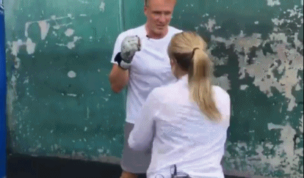 电影 洛奇3_电影洛奇演员表大全_电影洛奇1