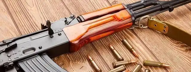 子弹的照片_子弹打中人真实图片_子弹真实