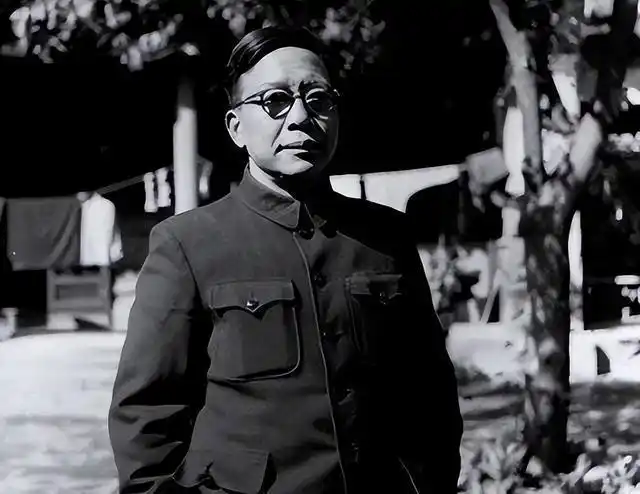 他曾担任副总理，60岁被撤职，69岁被永远开除党籍，73岁恢复名誉