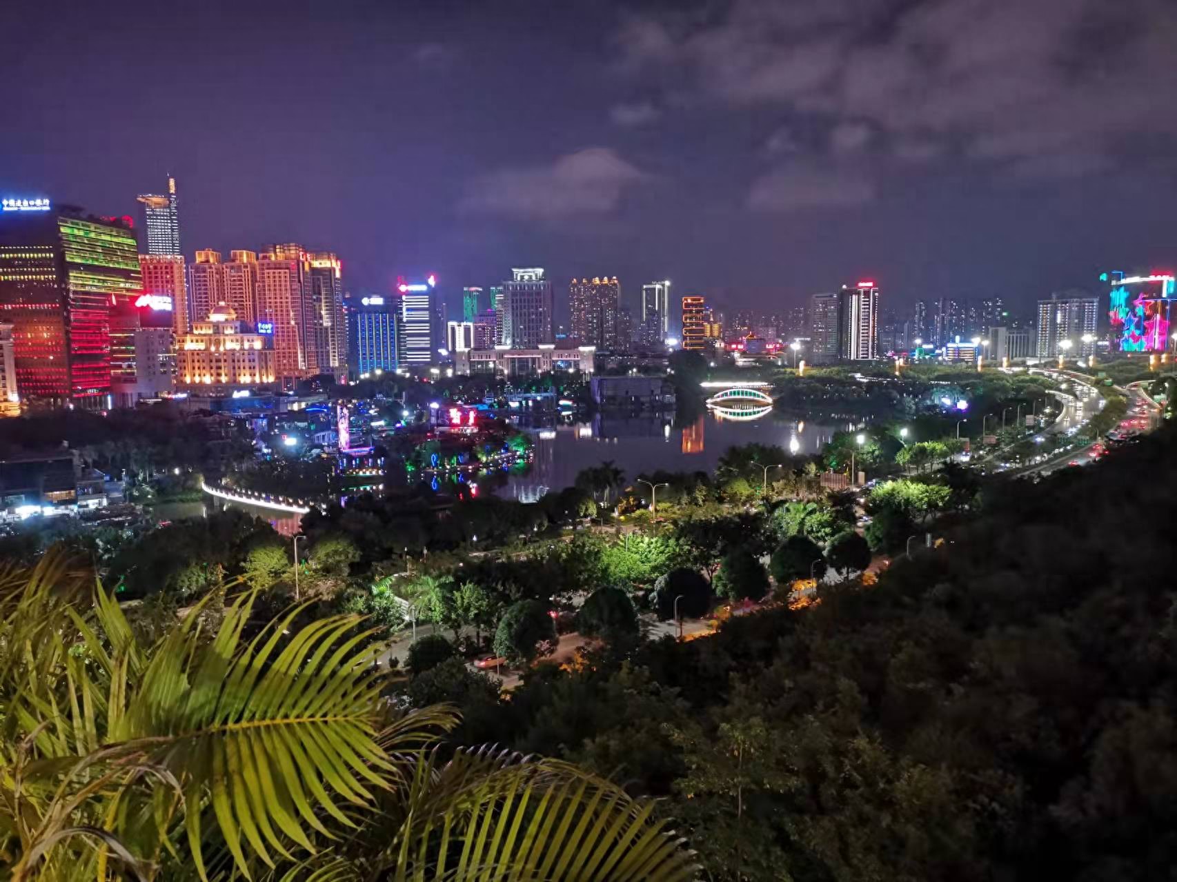 强国挑战答题快速找答案_学习强国挑战答题 判断题 正误分析_安全生产许可证有效期 错误答案解析