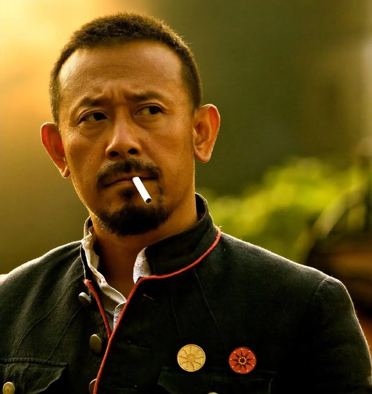 姜文让子弹飞赵铭一夜成名_赵铭临时顶替出演让子弹飞_让子弹飞中赵铭出现的时间