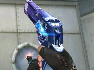 枪王荣耀新地图_新烟雾弹大乱斗_手游穿越火线排位赛可以自动开火吗